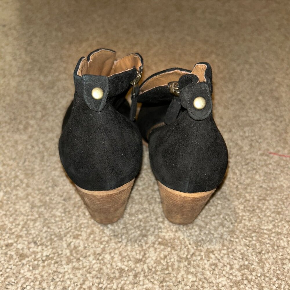 Booties - Picture 3 of 5